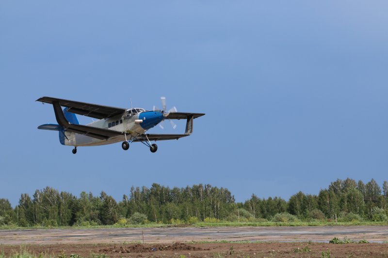 Прототип нового самолета взлетел с аэродрома в Новосибирске